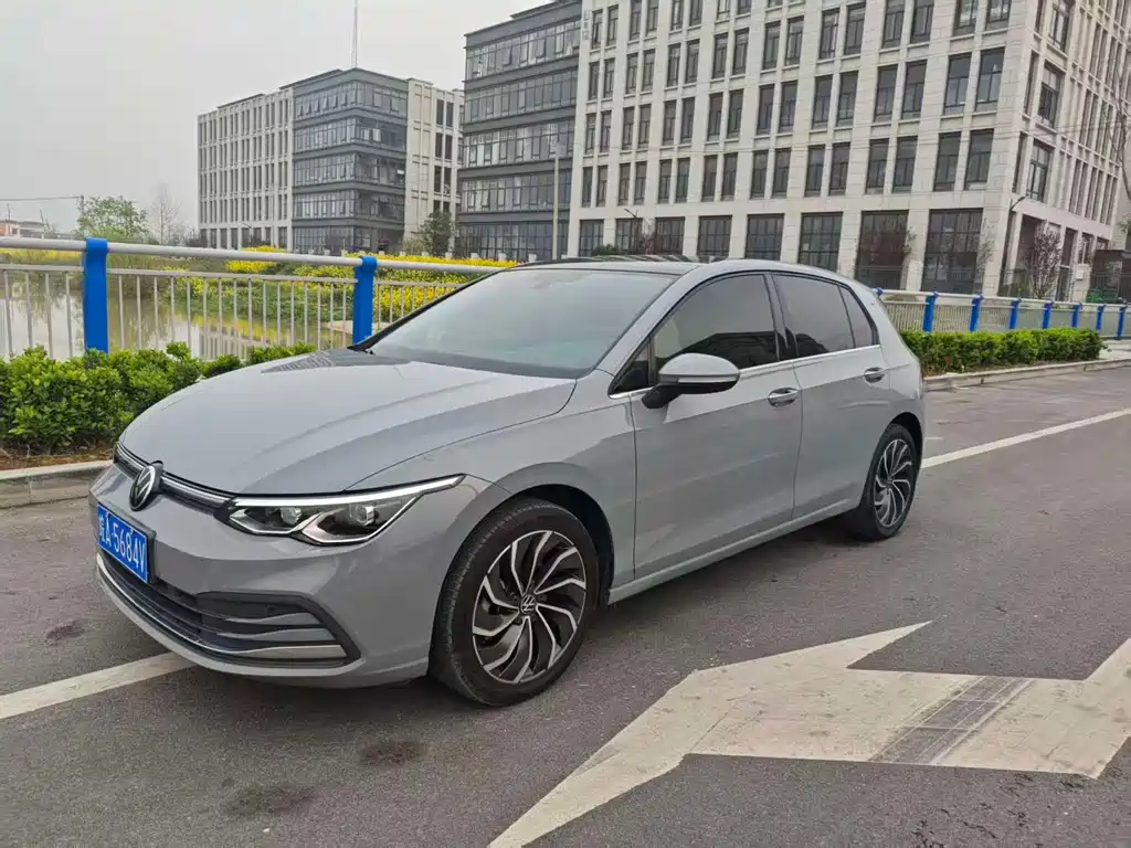 Volkswagen Golf 2022