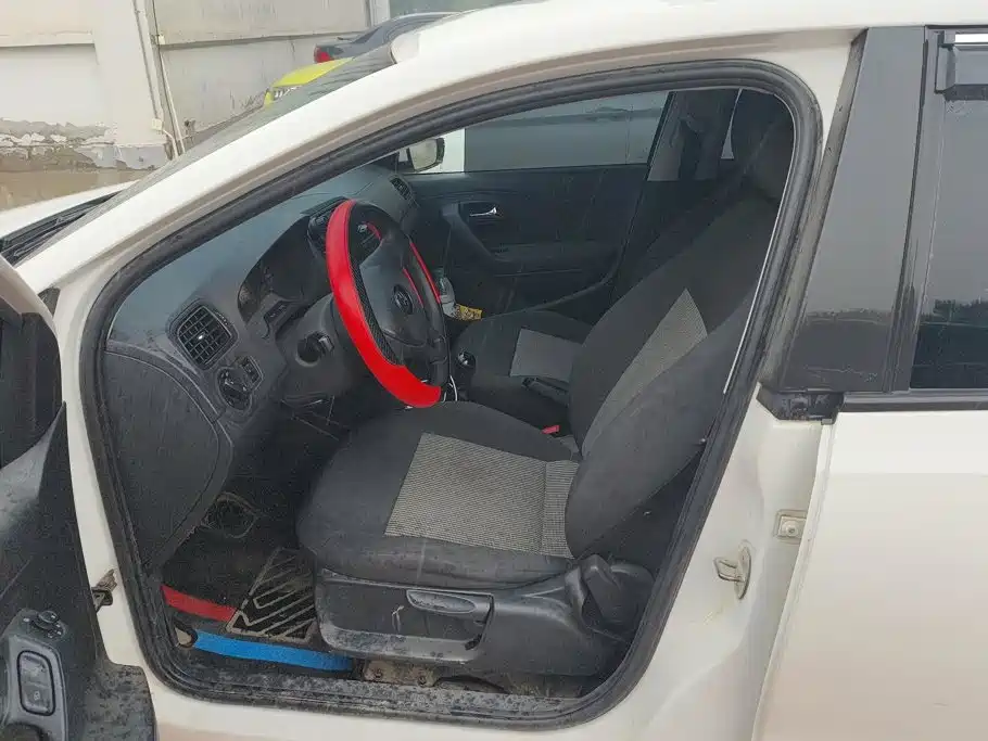 Volkswagen Polo — миниатюра 9