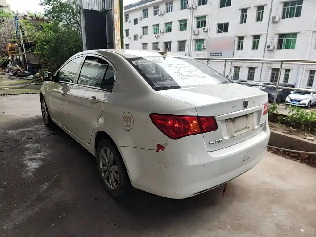 Roewe 350 — миниатюра 5