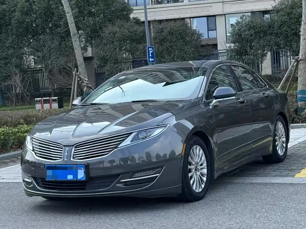Lincoln MKZ 2015
