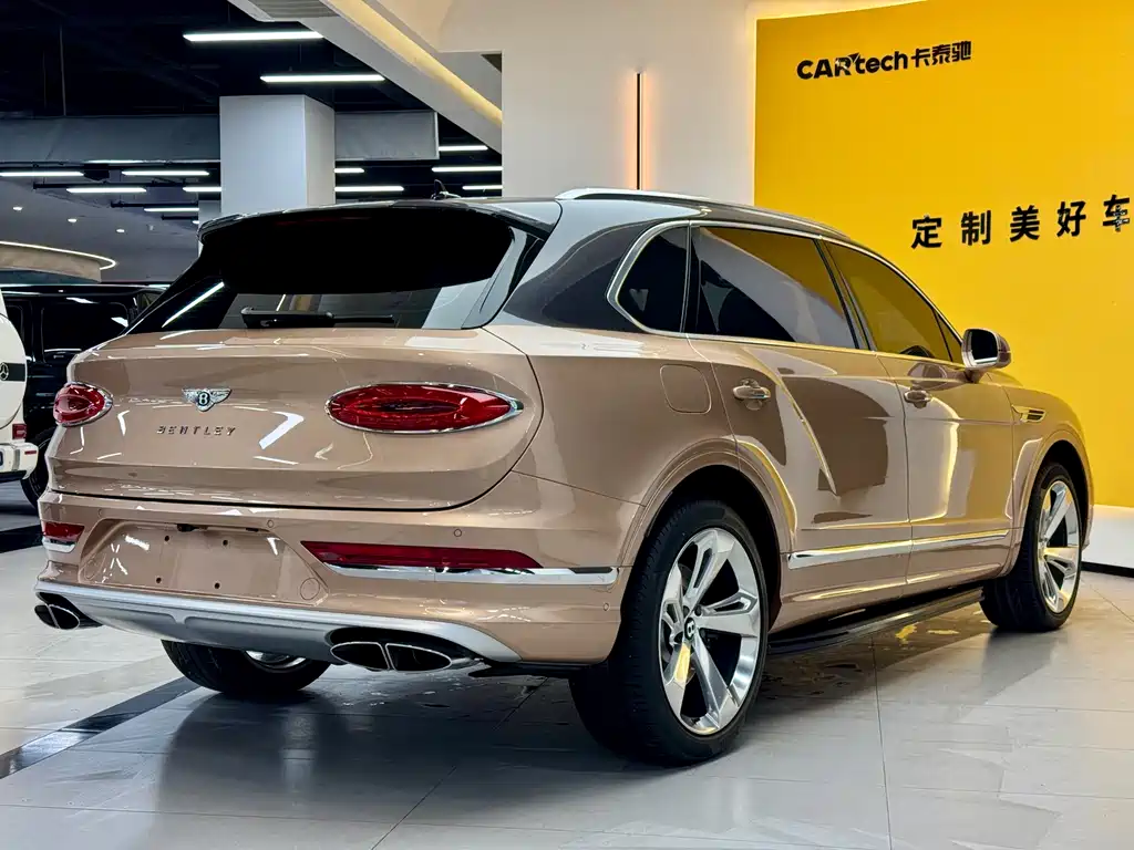 Bentley Bentayga 2023 4.0T V8