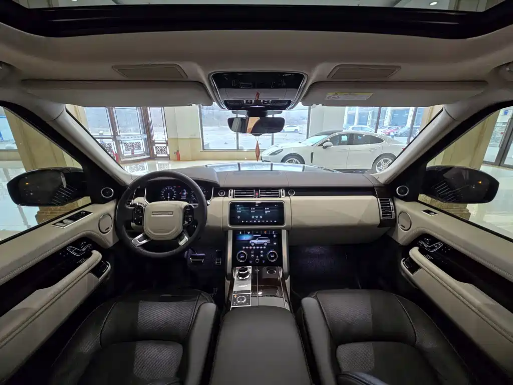 LAND ROVER RANGE ROVER