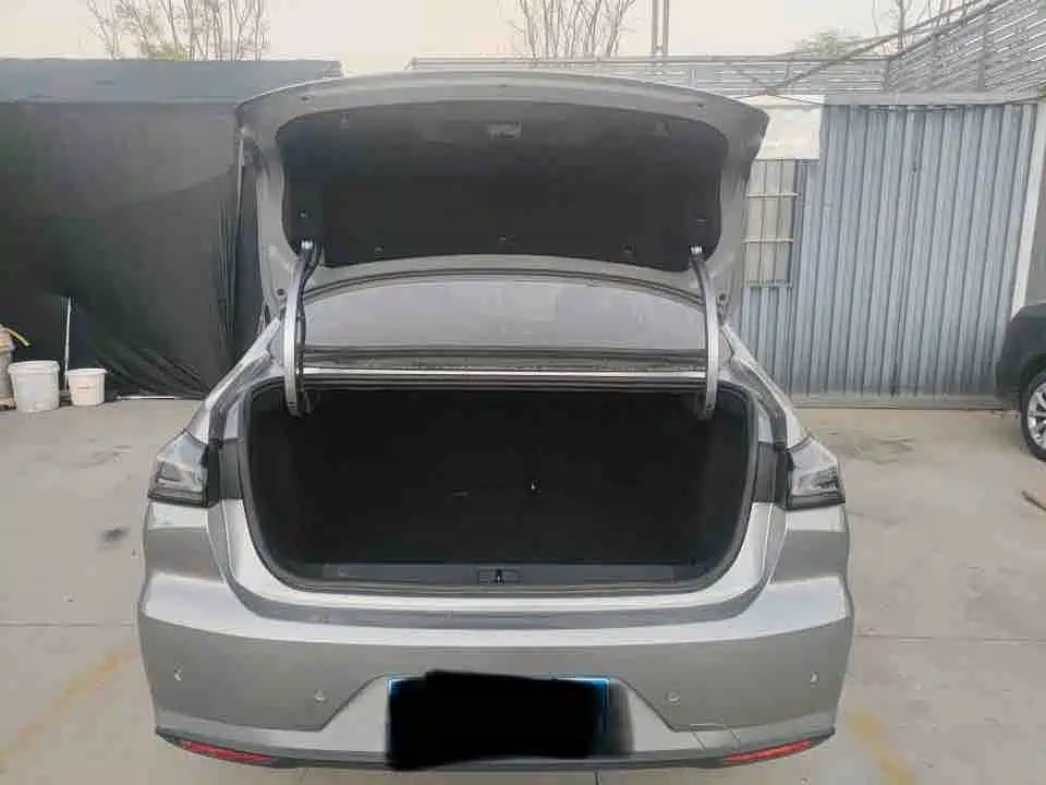 Peugeot 408 — миниатюра 5
