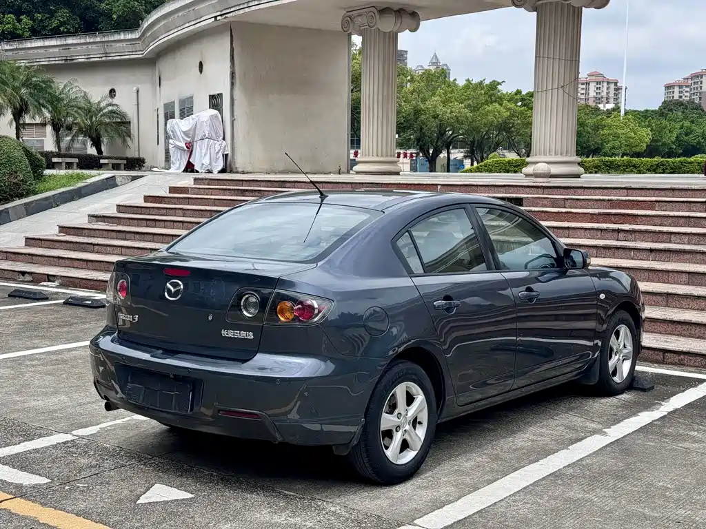 Mazda 3 — миниатюра 11