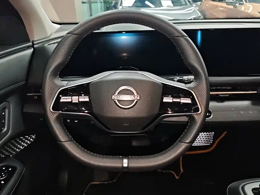Nissan Ariya — миниатюра 15