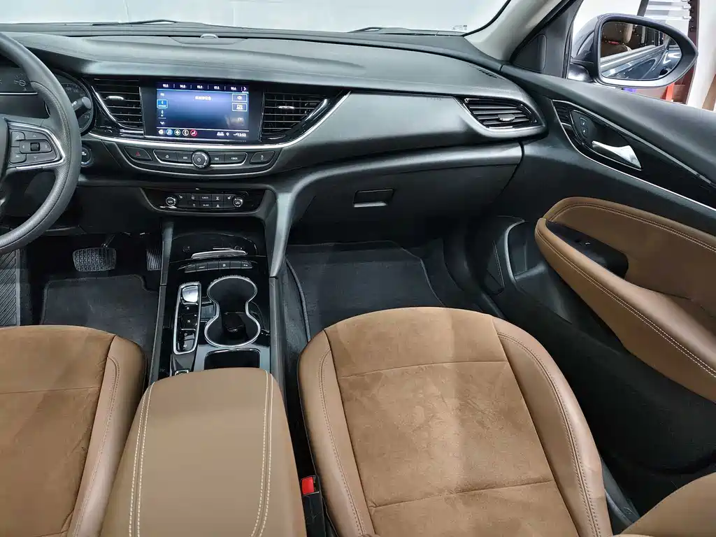 Buick Regal — миниатюра 9