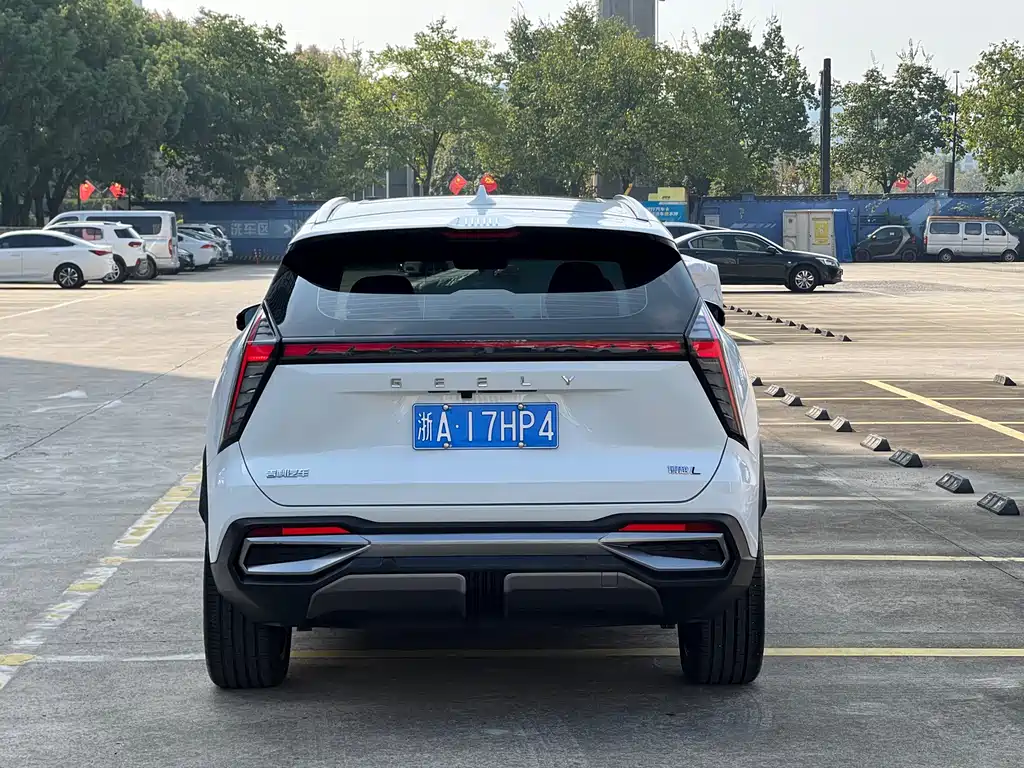 Geely Boyue L — миниатюра 5