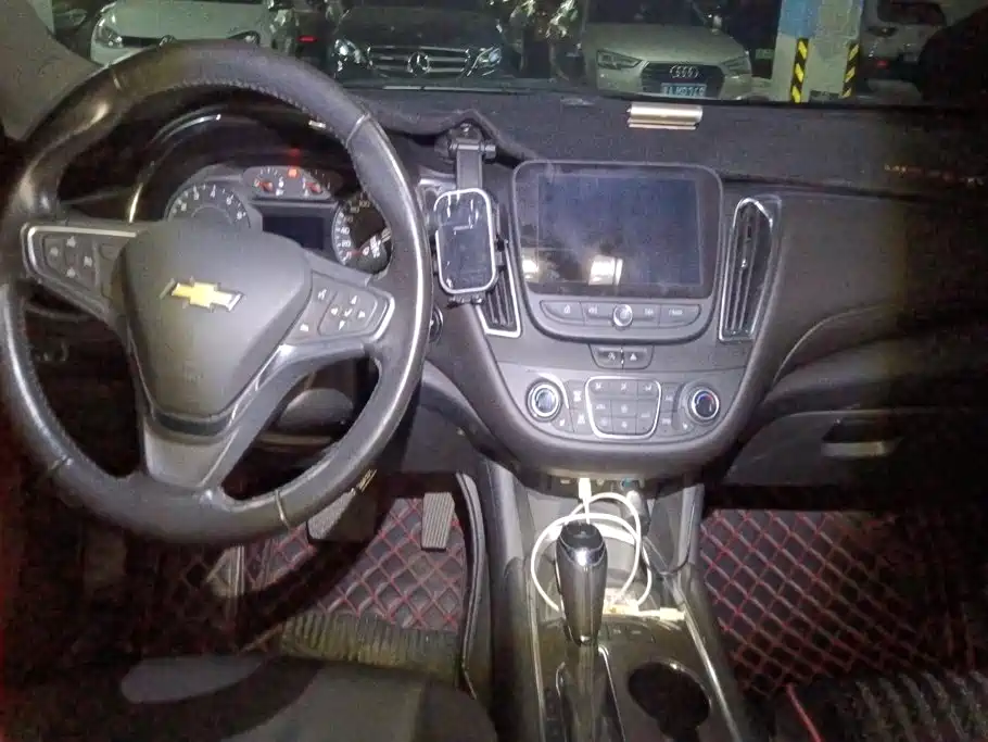 Chevrolet Malibu XL — миниатюра 12