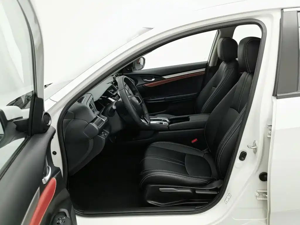 Honda Civic — миниатюра 10