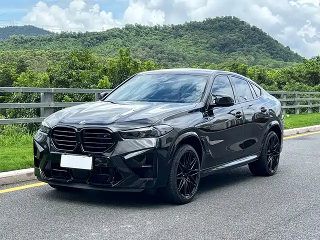 BMW X6 M 2025