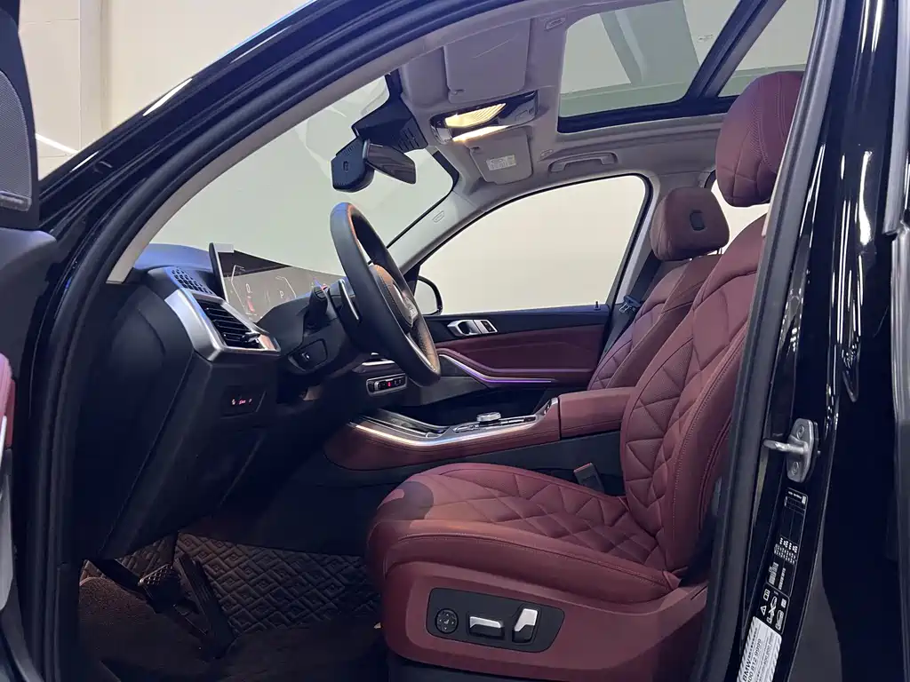 BMW X5 — миниатюра 7