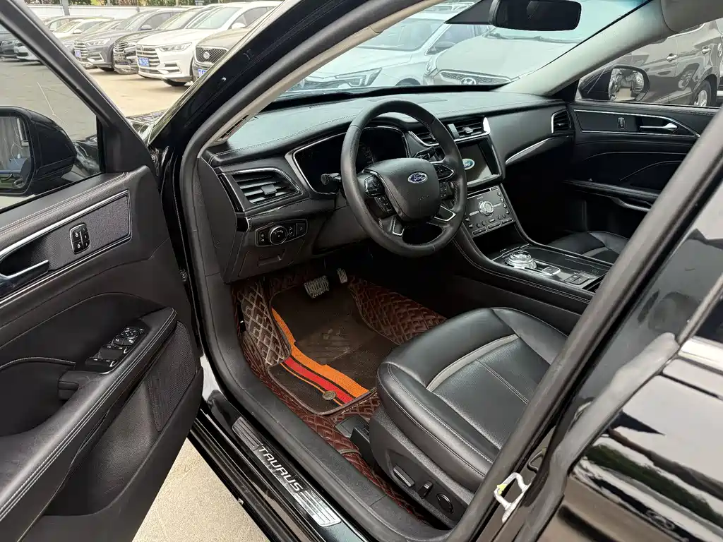 Ford Taurus 2018 EcoBoost 245 Fashion V