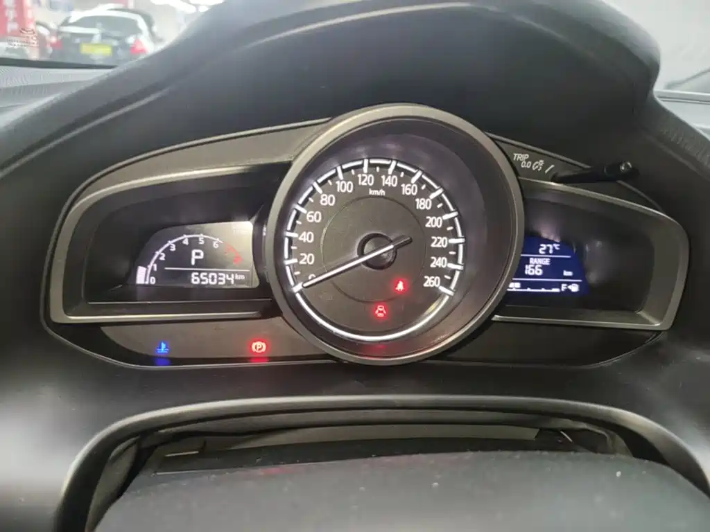 Mazda 3 Axela — миниатюра 12