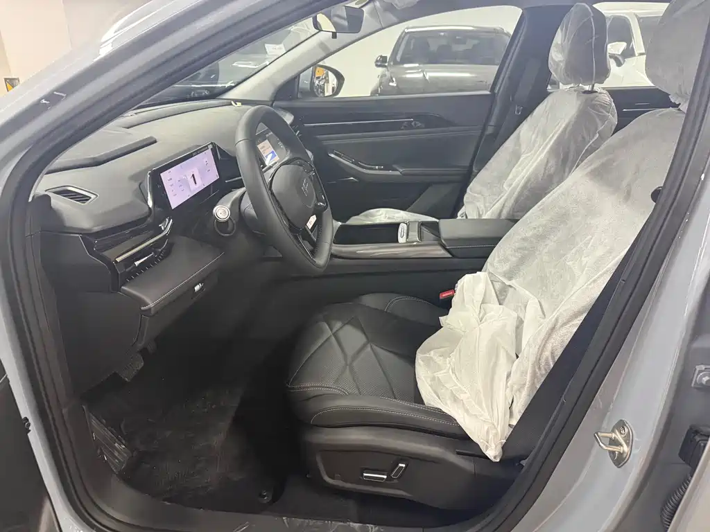 GEELY GALAXY GALAXY L6