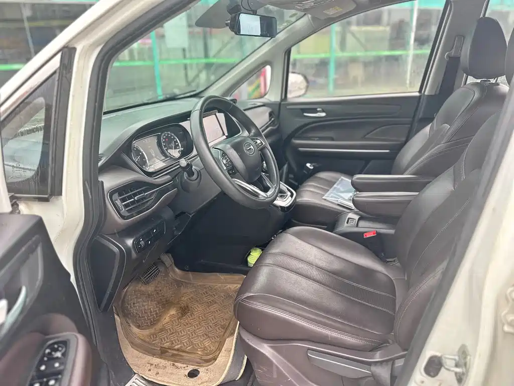 GAC Motor Trumpchi M6 — миниатюра 3