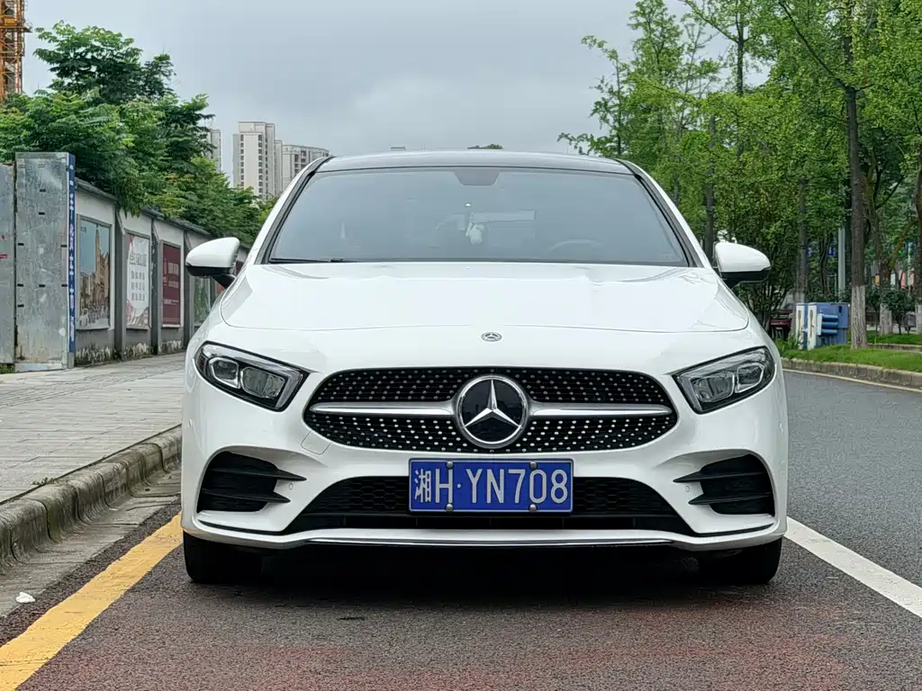 Mercedes-Benz A-Class A 2020 A 200 L Sport