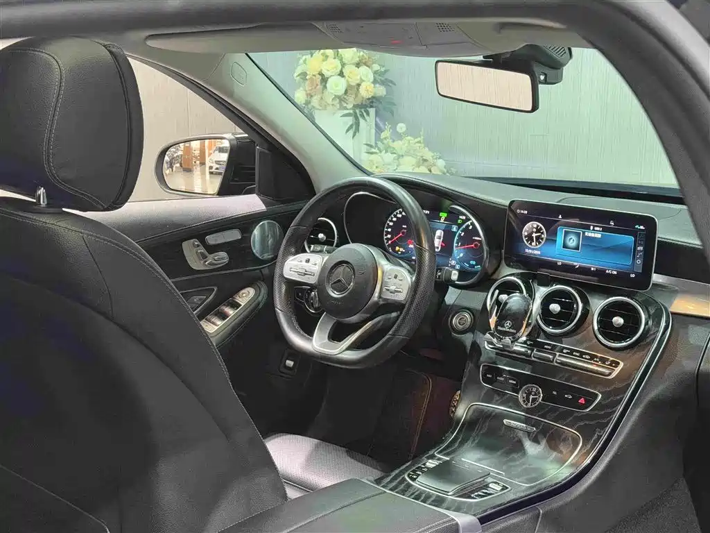 Mercedes-Benz C-Class — миниатюра 9