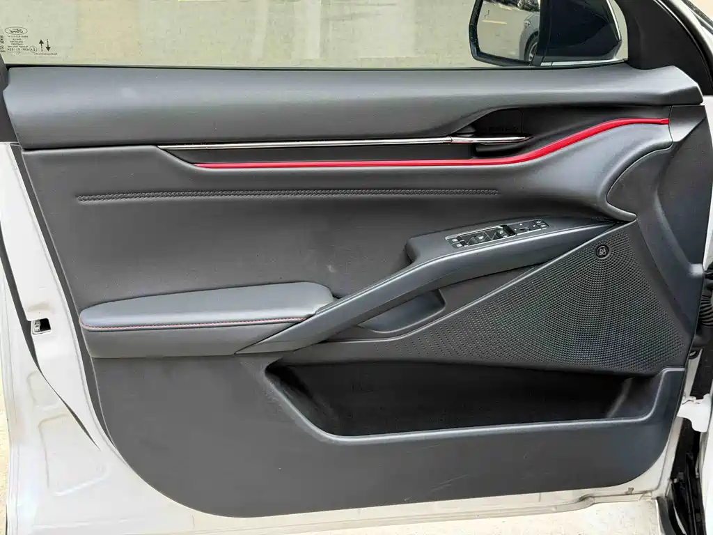 Ford Evos — миниатюра 7