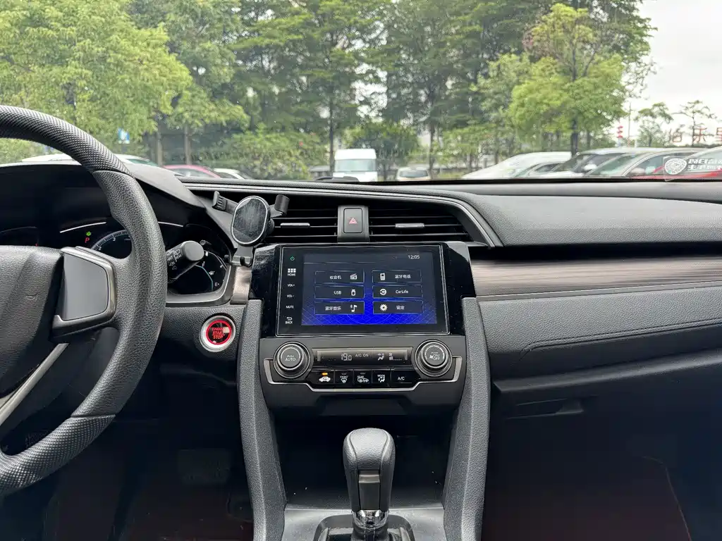 Honda Civic — миниатюра 15