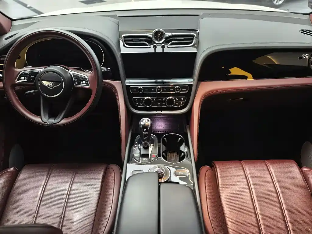 Bentley Bentayga — миниатюра 16