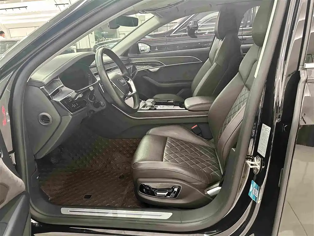 Audi A8 2021 A8L 50 TFSI quattro Comfort
