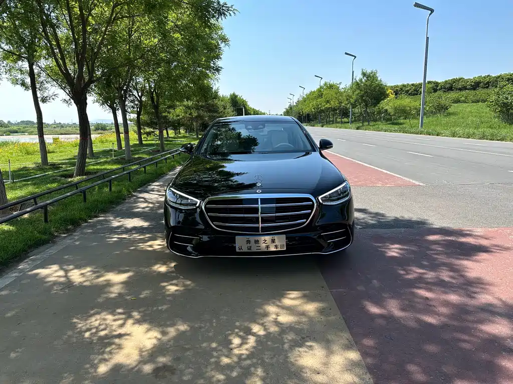 Mercedes-Benz S-Class — миниатюра 2