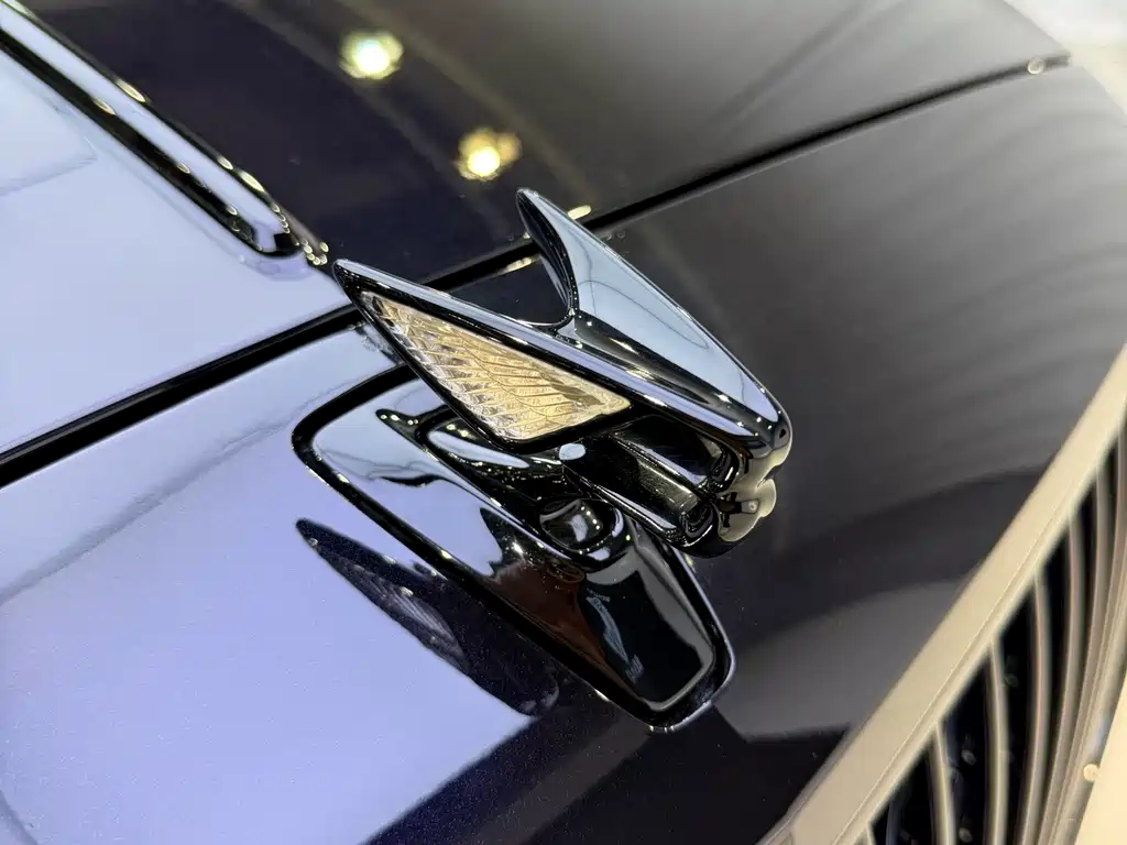 Bentley Flying Spur — миниатюра 14