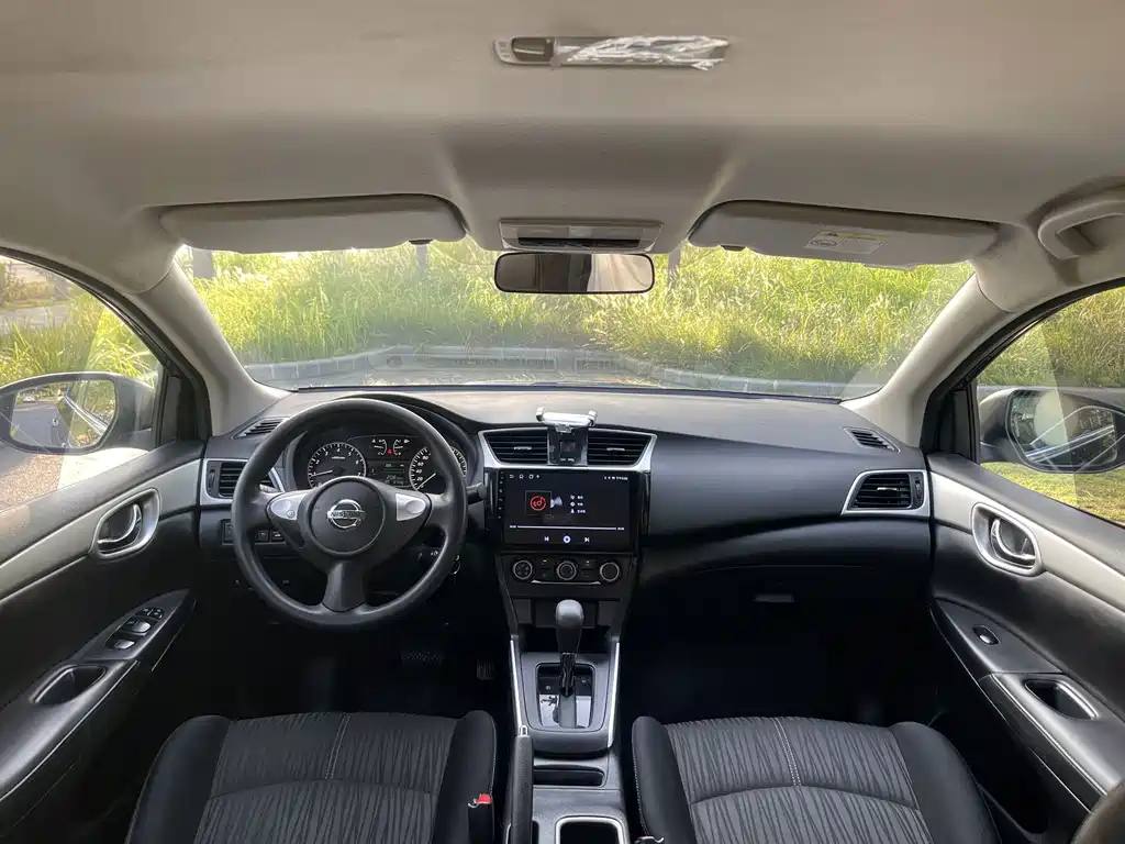 Nissan Sylphy — миниатюра 7