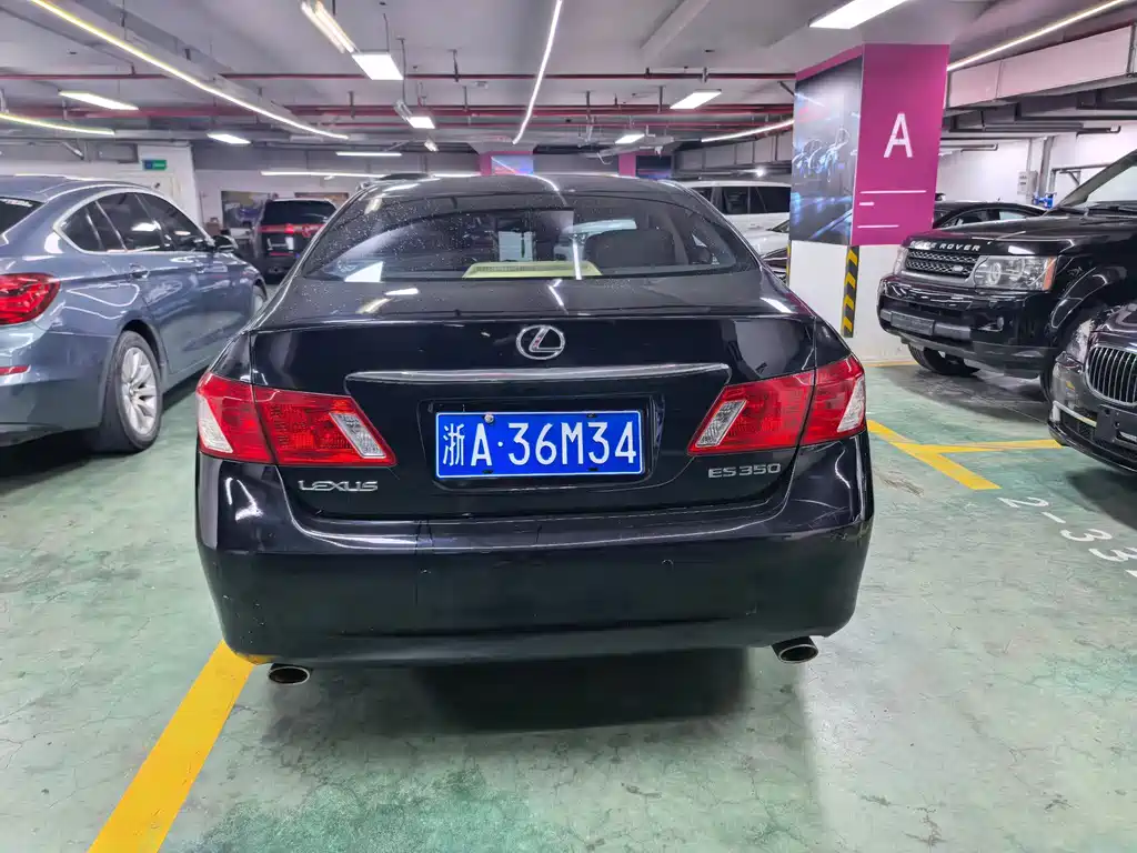Lexus ES — миниатюра 4
