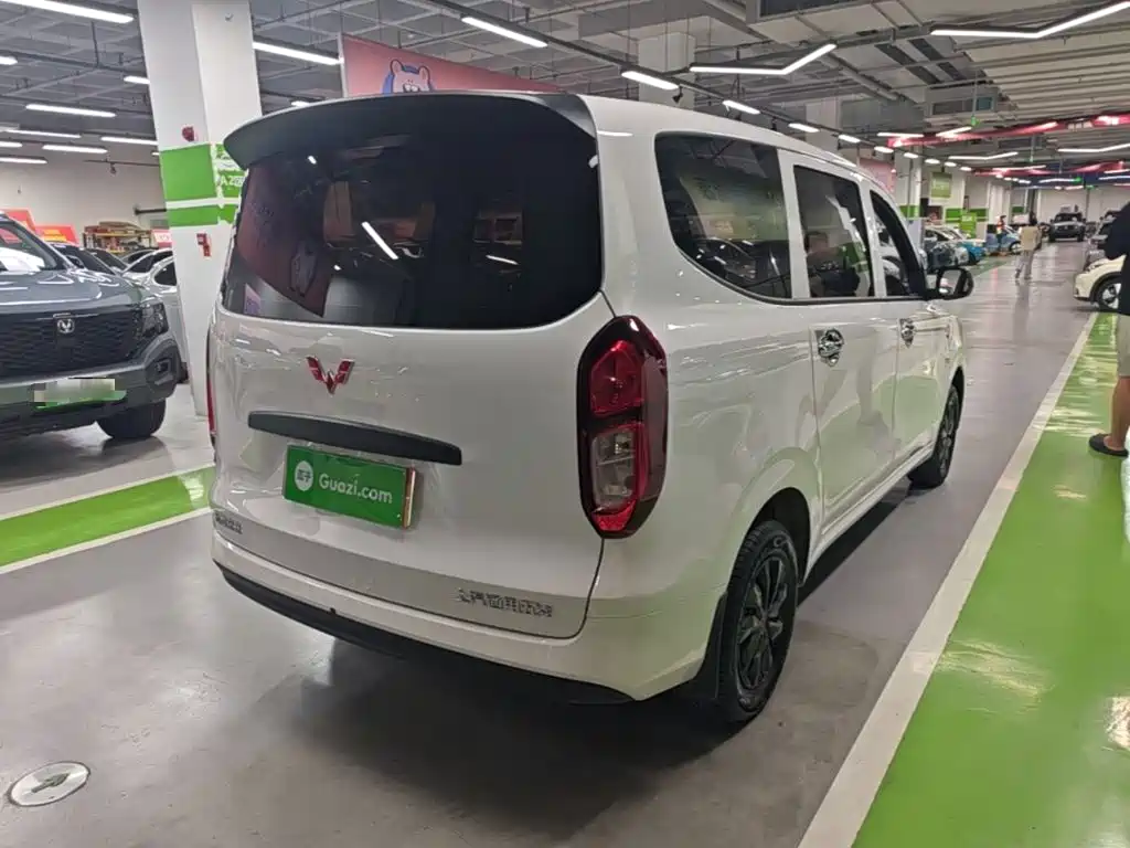 Wuling Hongguang EV — миниатюра 7