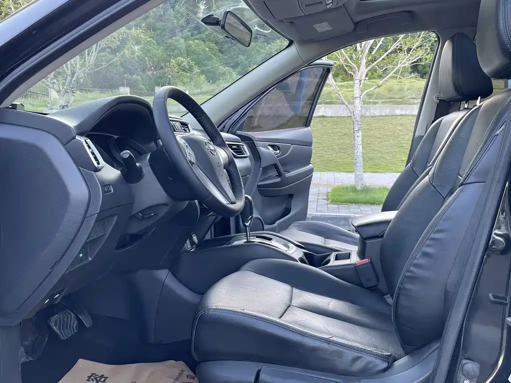 Nissan X-Trail — миниатюра 5