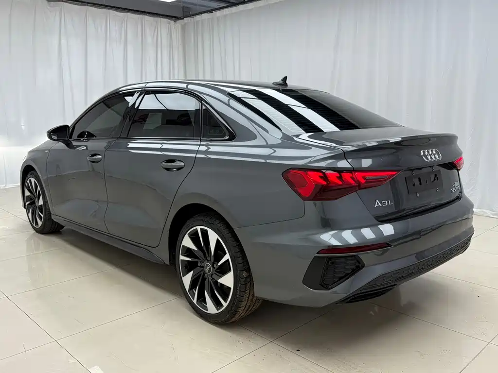 Audi A3 — миниатюра 4