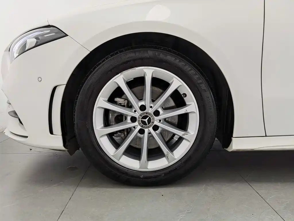 Mercedes-Benz A-Class — миниатюра 17