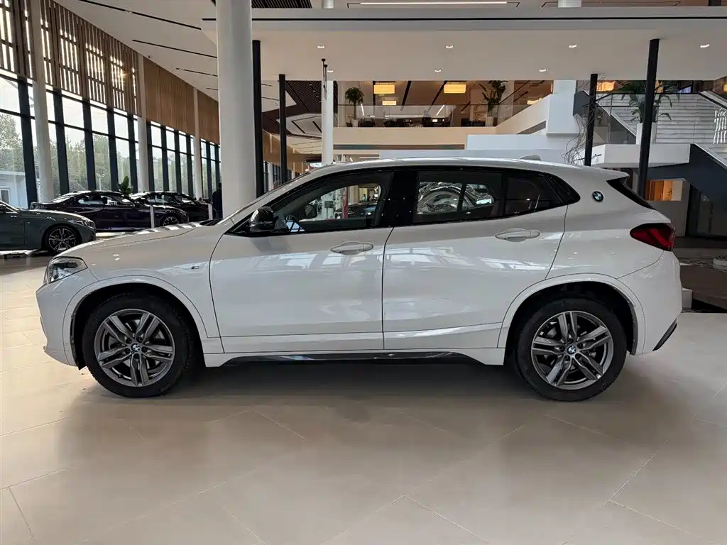 BMW X2 2023 sDrive25i M Sport