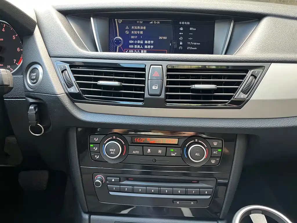 BMW X1 (Import) — миниатюра 13