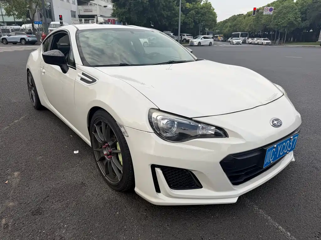 Subaru BRZ — миниатюра 3