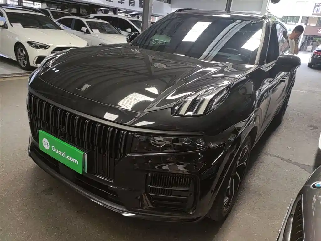 Lynk & Co 09 EM-P 2022