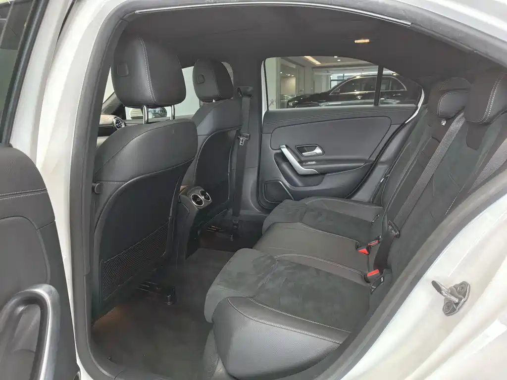 Mercedes-Benz A-Class A 2022 A 200 L Sport Fashion