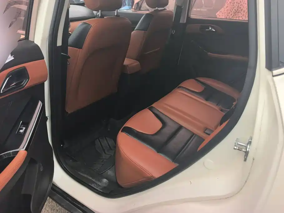 BAIC Senova X35 — миниатюра 11