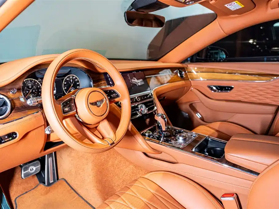 BENTLEY FLYING SPUR PLUG IN HYBRID