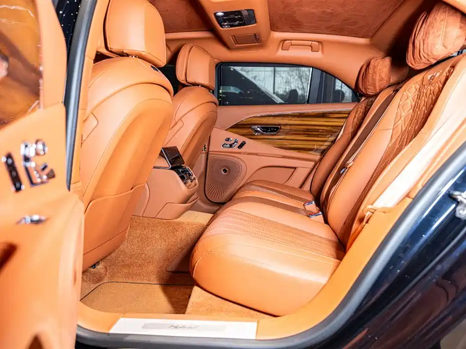 BENTLEY FLYING SPUR PLUG IN HYBRID