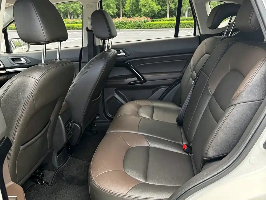 GAC Motor GS4 Hybrid — миниатюра 5