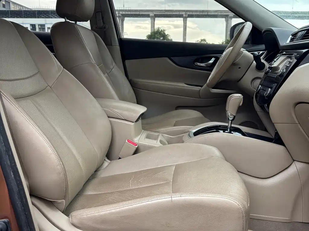 Nissan X-Trail — миниатюра 12