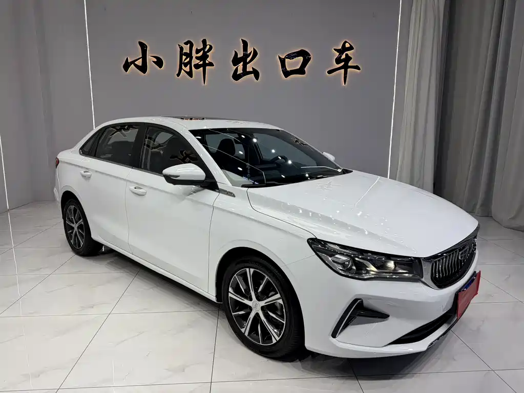 Geely Emgrand 2022 4 1.5L CVT Luxury
