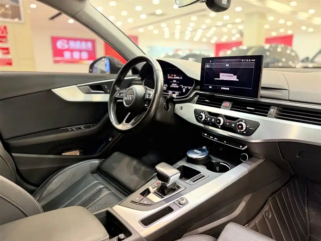 Audi A4L 2020 40 TFSI Fashion