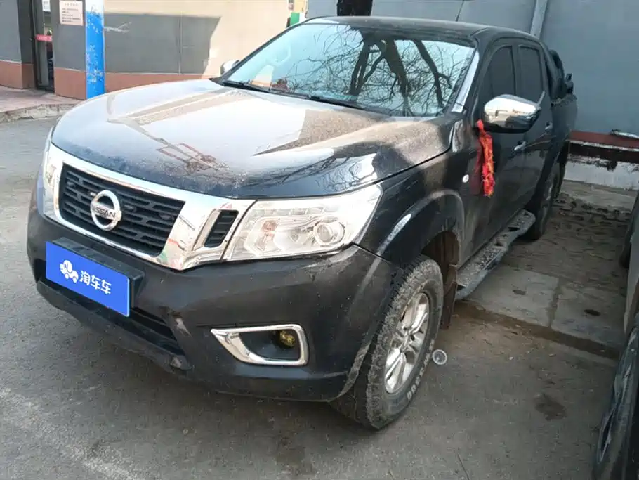 NISSAN NAVARRA