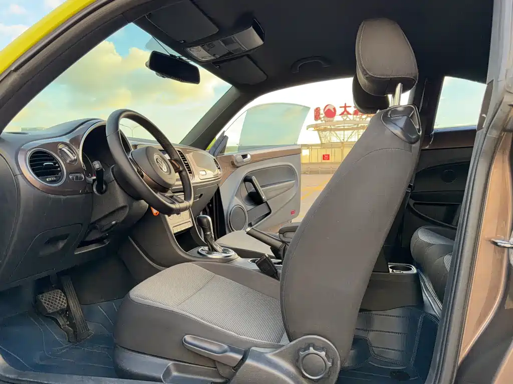 Volkswagen Beetle — миниатюра 10