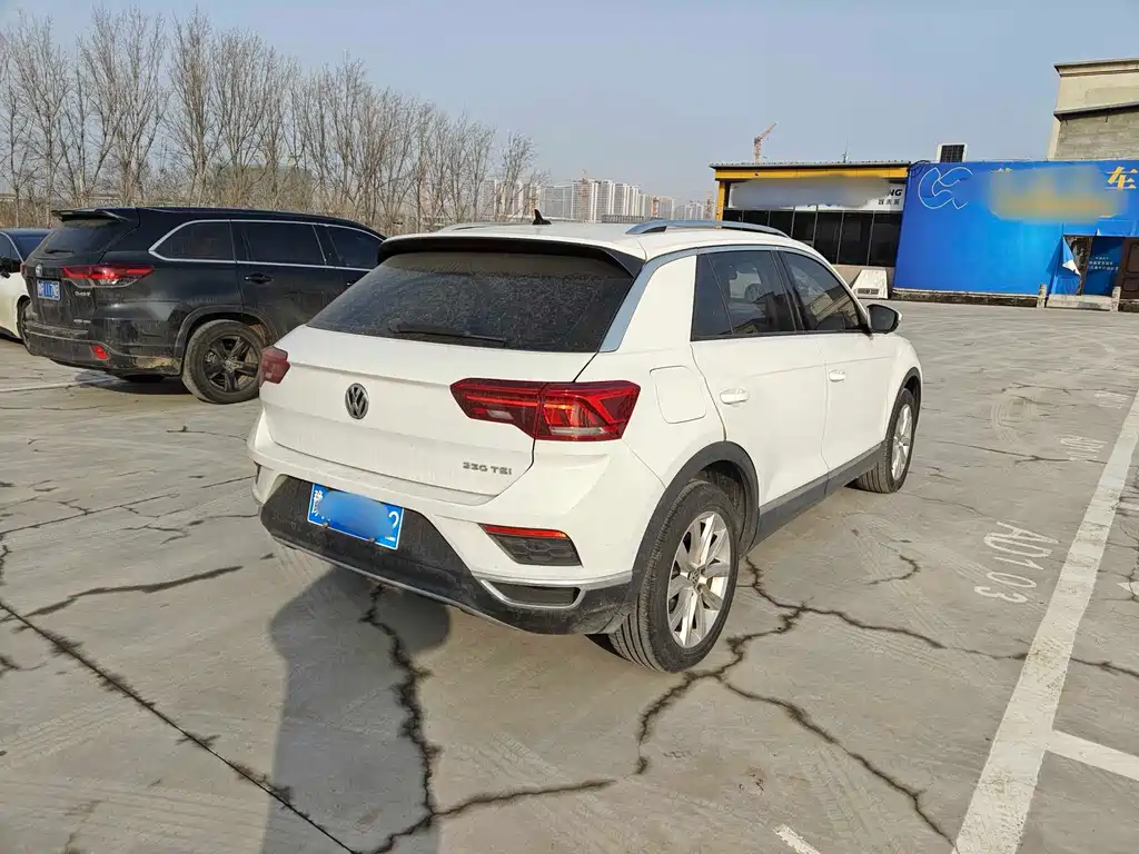 Volkswagen T-Roc 2019 230TSI DSG V
