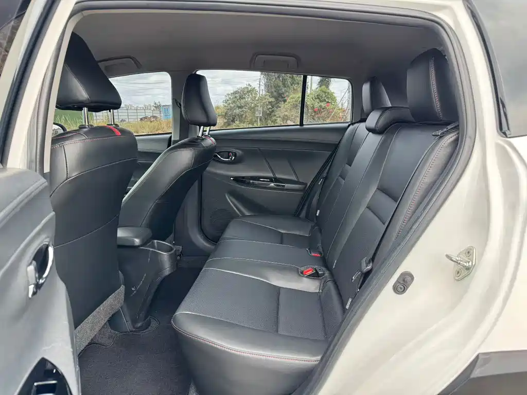 TOYOTA YARIS L ZHIXUAN