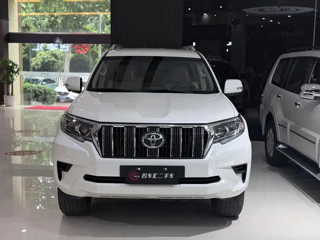 Toyota Land Cruiser Prado 2022 4.0L